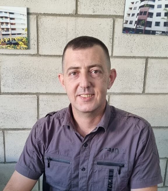 Mazen Aminedine ( Electrician) (1)